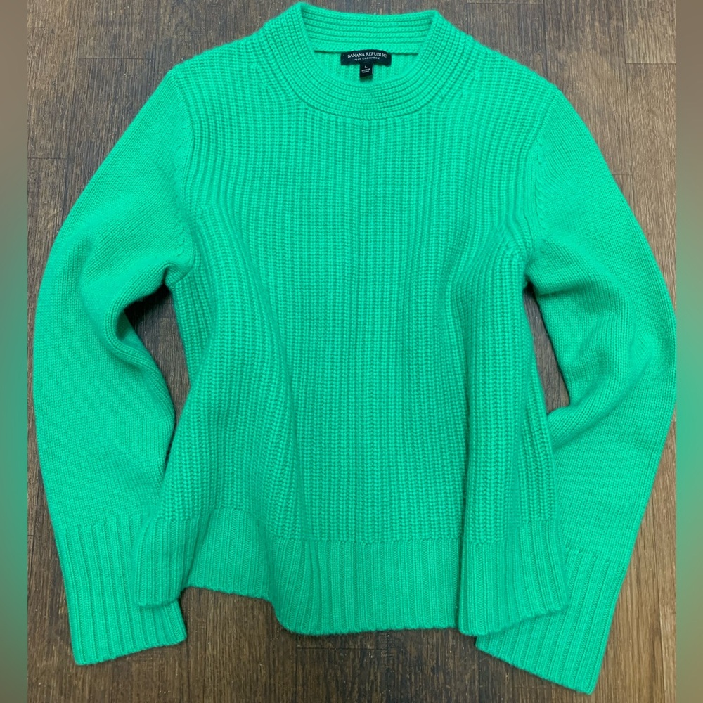 Green Sweater for Women